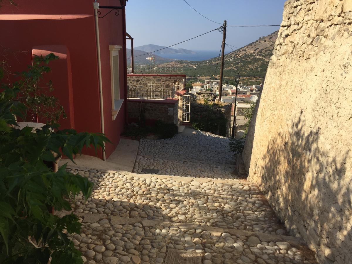 Tholos Rooms Kavoúsion Exterior foto