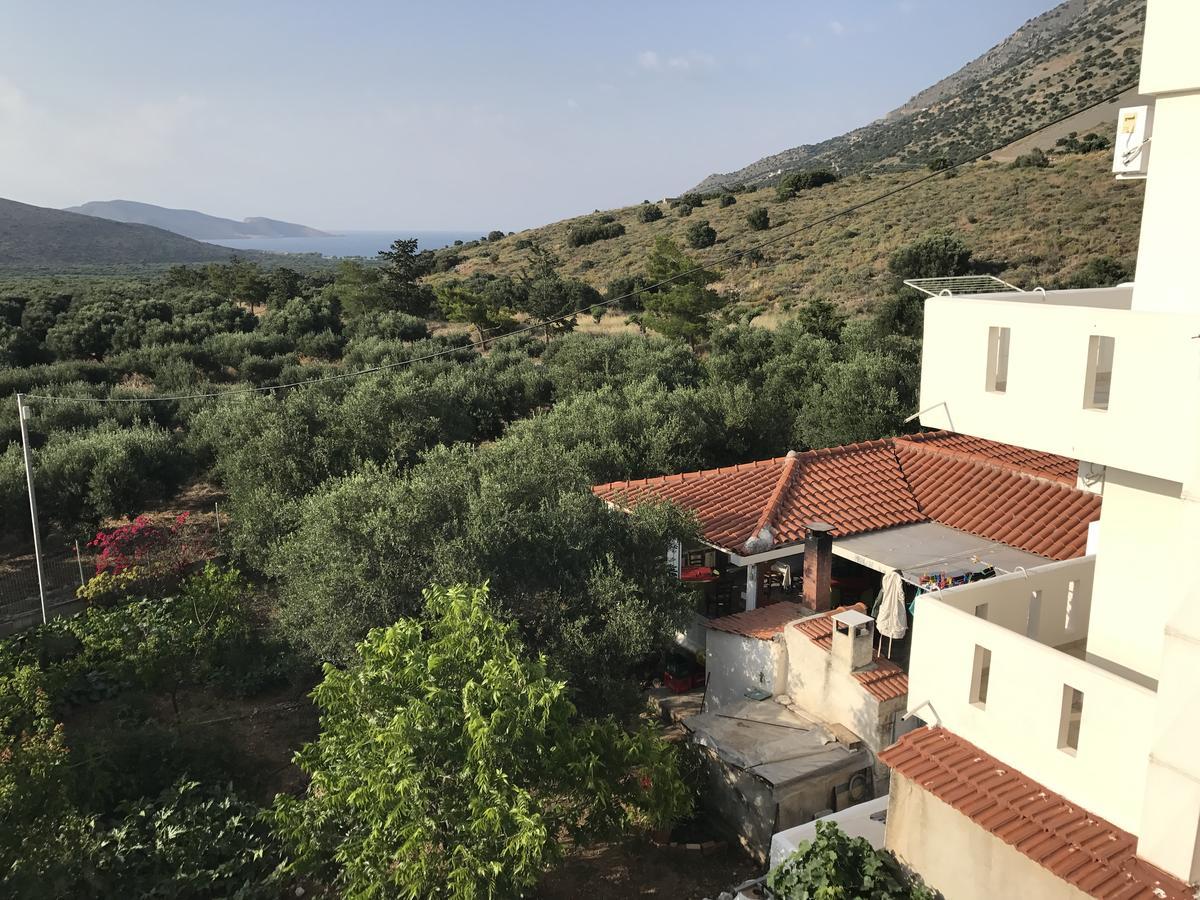 Tholos Rooms Kavoúsion Exterior foto